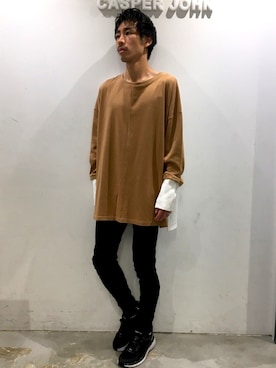 「YON（ヨン）のアイテム（トップス）」を使った、YOSHIさん（メンズ・171cm）の秋コーディネート