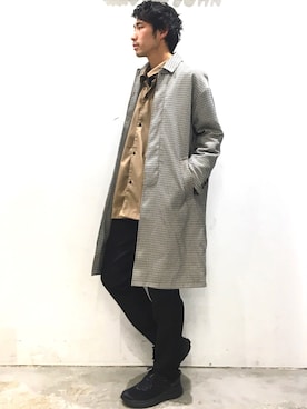 「ドルマンスリーブ」｜「アイテム（ステンカラーコート）」を使った、YOSHIさん（メンズ・171cm）の春コーディネート