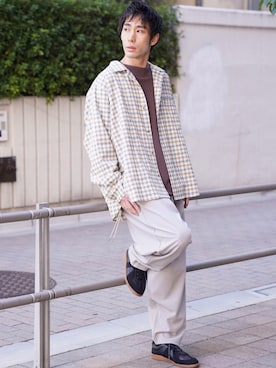 「CASPER JOHN（キャスパージョン）のアイテム（スウェット）」を使った、YOSHIさん（メンズ・171cm）の春コーディネート
