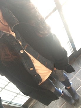 「Ungrid（アングリッド）のインディゴフレイドヘムストスリ（デニムパンツ）」を使った、c.cさん（レディース・153cm）の冬コーディネート
