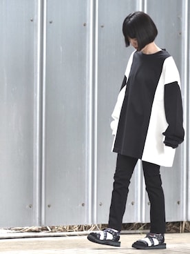 「アイテム（シューズ、パープル系）」を使った、ほりうちさん（レディース・159cm）の冬コーディネート