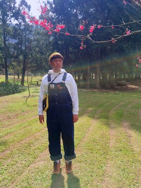 「CHUMS（チャムス）のアイテム（ニットキャップ/ビーニー）」を使った、Malinan Ismahasanさん（メンズ・180cm）の冬コーディネート