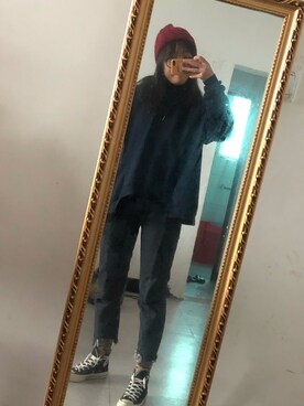 「CONVERSE（コンバース）のアイテム（アクセサリー）」を使った、易易久安さん（レディース・170cm）の冬コーディネート