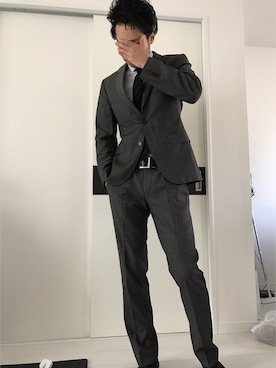 「HUGO BOSS（ヒューゴボス）のアイテム（セットアップ）」を使った、Kento Sakaguchiさん（メンズ・180cm）の春コーディネート