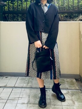 ワンピース ドレスを使った ドクターマーチン8ホール の人気ファッションコーディネート Wear