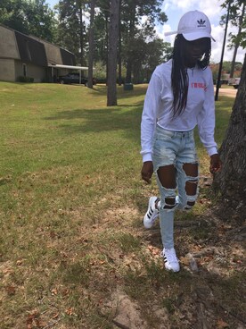 「Pink（ピンク）のアイテム」を使った、Meko Mandein Driverさん（レディース・163cm）の秋コーディネート