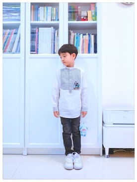 「FENDI（フェンディ）のアイテム」を使った、Silasさん（キッズ・100cm）の秋コーディネート
