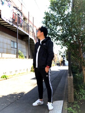 「アイテム（マウンテンパーカー）」を使った、tani4さん（メンズ・183cm）の春コーディネート