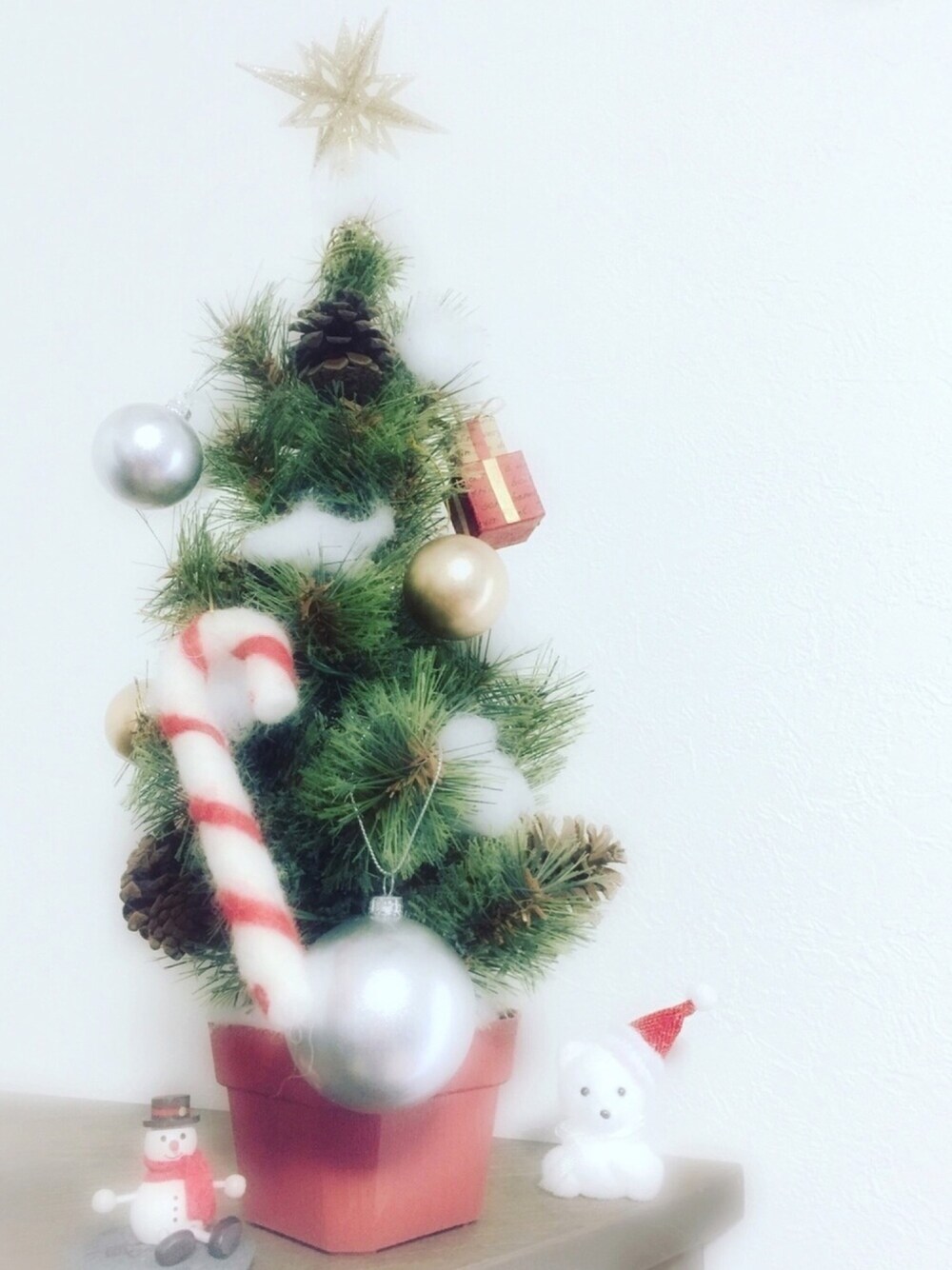 「クリスマスツリー、オーナメント、クリスマス、studio clip、seria」｜「studio CLIPのアイテム（インテリア、その他）」を使った、sHimA*kOさん（レディース・153cm）の冬コーディネートの1枚目の写真