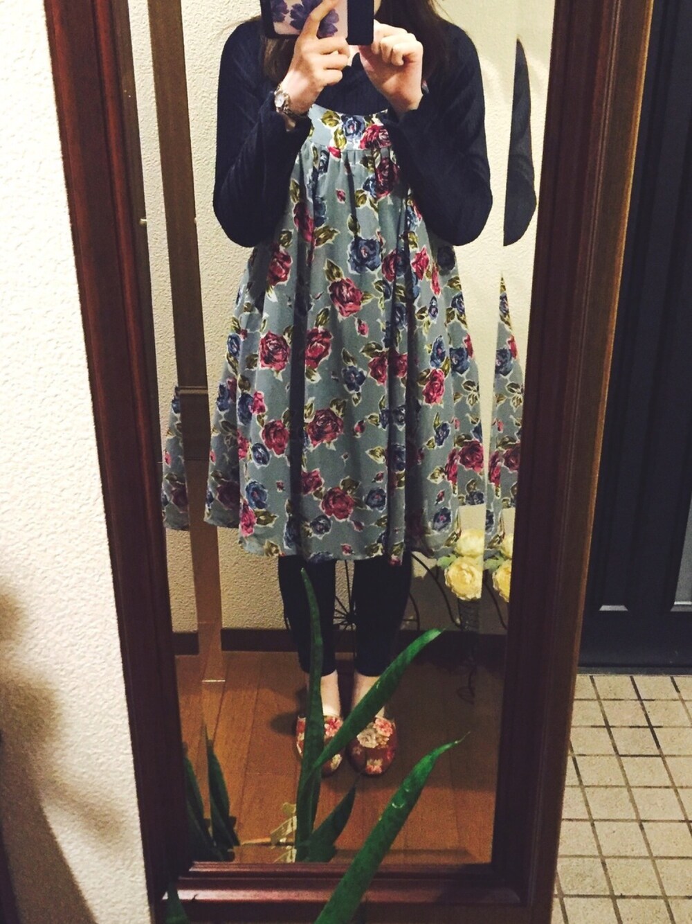 「AS KNOW AS plusのアイテム（ワンピース、ブルー系）」を使った、ayakaさん（レディース・161cm）の春コーディネートの1枚目の写真