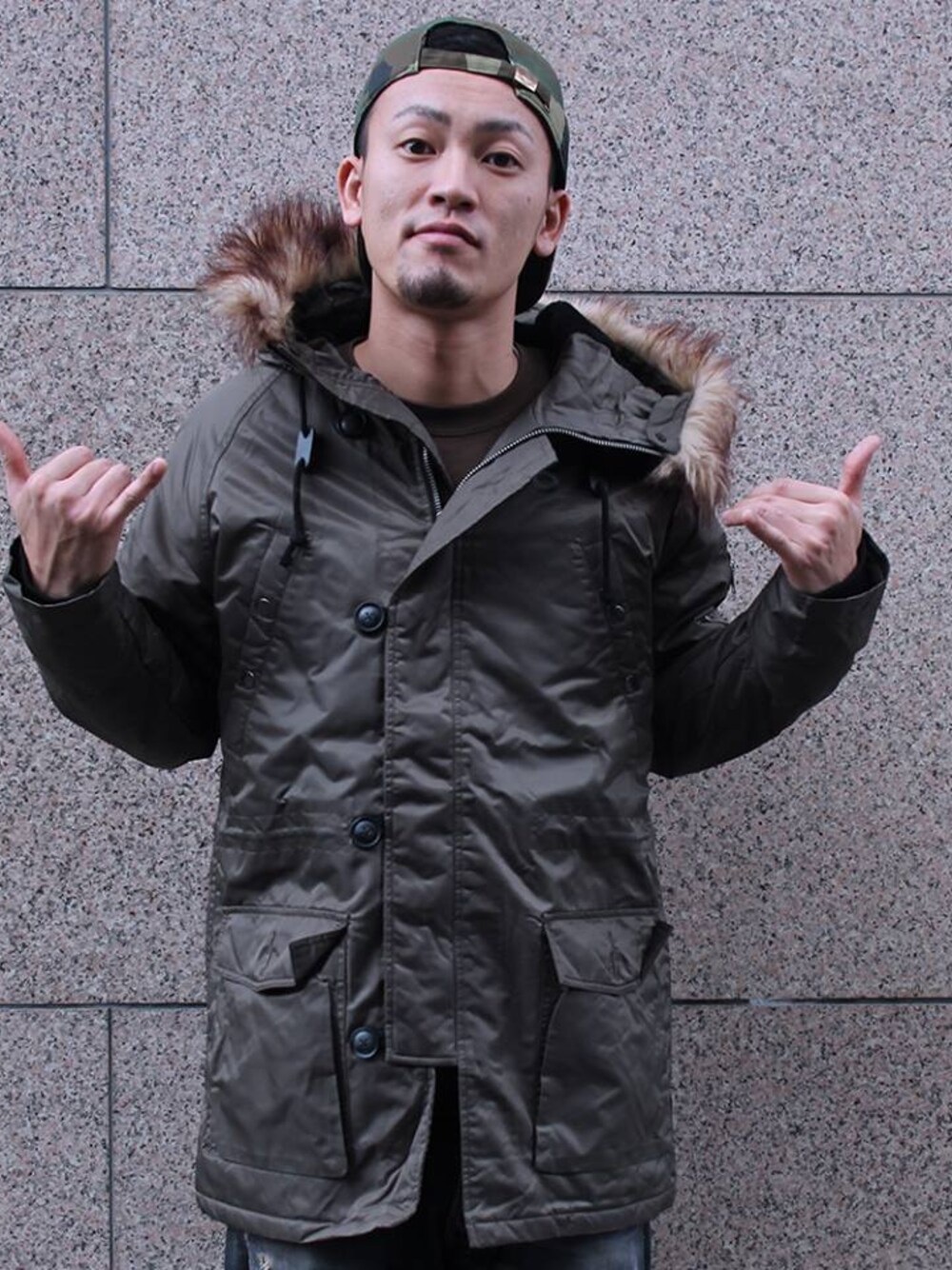 「Gimme FiveのGIMME FIVE N3B JKT（OLIVE）（ミリタリージャケット、グリーン系）」を使った、gimmefiveさん（メンズ・178cm）の冬コーディネートの1枚目の写真