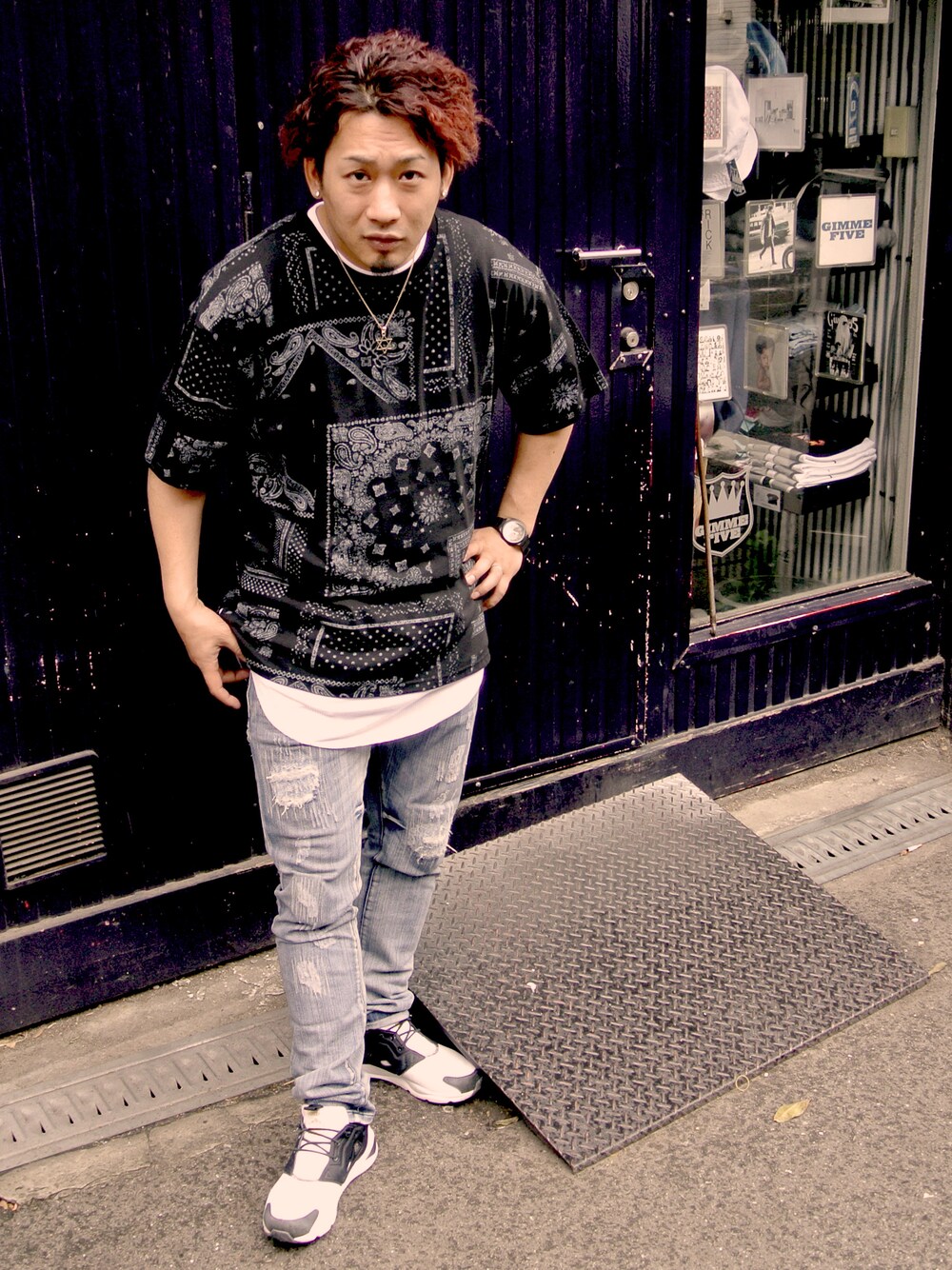 「SELECT BANDANA ALL OVER PRT TEE（BLACK）（Tシャツ/カットソー、その他）」を使った、gimmefiveさん（メンズ・176cm）の春コーディネートの1枚目の写真