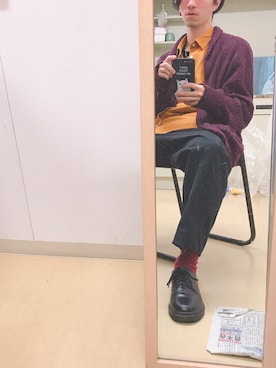 「GU（ジーユー）のアイテム（カーディガン/ボレロ、パープル系）」を使った、よんたさん（メンズ・168cm）の秋コーディネート