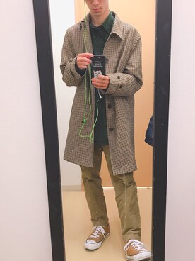 「UNIQLO（ユニクロ）のEZYアンクルパンツ（コーデュロイ・丈標準65～71cm）（その他パンツ、ベージュ系）」を使った、よんたさん（メンズ・168cm）の冬コーディネート