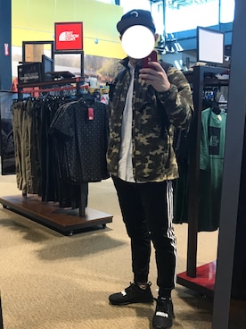 「Eddie Bauer（エディーバウアー）のアイテム（ナイロンジャケット）」を使った、M☆NKICHIさん（メンズ・172cm）の春コーディネート