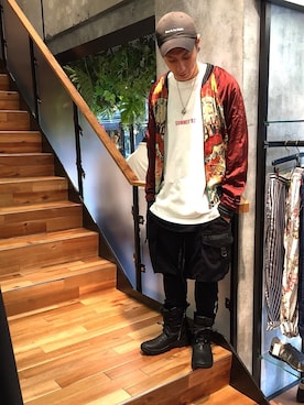 「KMRii（ケムリ）のアイテム（スニーカー）」を使った、Takuto Itouさん（メンズ・170cm）の春コーディネート