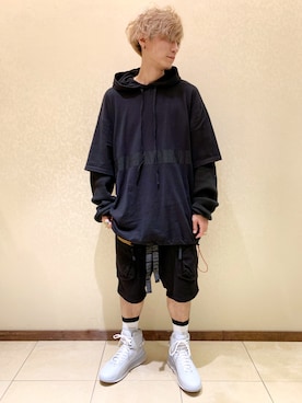 「KMRii（ケムリ）のアイテム（パンツ）」を使った、Takuto Itouさん（メンズ・170cm）の春コーディネート