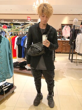 「KMRii（ケムリ）のアイテム（バッグ）」を使った、Takuto Itouさん（メンズ・170cm）の夏コーディネート