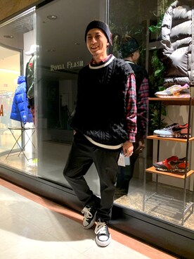「SUPERTHANKS」｜「アイテム（スニーカー）」を使った、Takuto Itouさん（メンズ・170cm）の冬コーディネート
