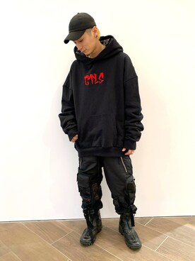 「KMRii（ケムリ）のアイテム（パンツ）」を使った、Takuto Itouさん（メンズ・170cm）の冬コーディネート