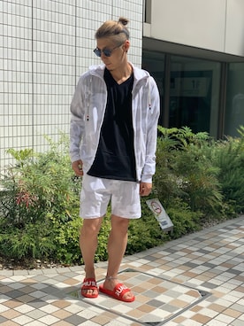 「1PIU1UGUALE3  RELAX （ウノピゥウノウグァーレトレ リラックス）のアイテム（サンダル）」を使った、Takuto Itouさん（メンズ・170cm）の春コーディネート