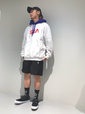 「SUPERTHANKS」｜「アイテム（スニーカー）」を使った、Takuto Itouさん（メンズ・170cm）の春コーディネート