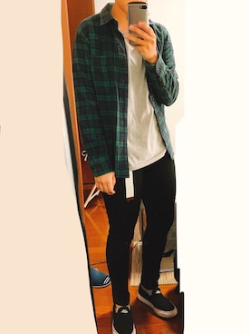 「UNIQLO（ユニクロ）のWOMEN ウルトラストレッチジーンズ（デニムパンツ）」を使った、鯵さん（レディース・157cm）の春コーディネート