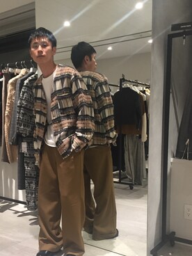 「UNITED TOKYO（ユナイテッドトウキョウ）のアイテム（Tシャツ/カットソー）」を使った、Amitani@tokyobaseさん（メンズ・172cm）の秋コーディネート