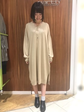 「earth music&ecology（アースミュージックアンドエコロジー）のアイテム（ネックレス）」を使った、ひかるさん（レディース・158cm）の秋コーディネート
