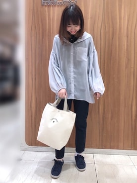 「CONVERSE（コンバース）のアイテム（バッグ）」を使った、ひかるさん（レディース・158cm）の春コーディネート