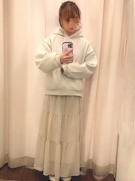 「earth music&ecology（アースミュージックアンドエコロジー）のアイテム（イヤリング）」を使った、ひかるさん（レディース・158cm）の冬コーディネート
