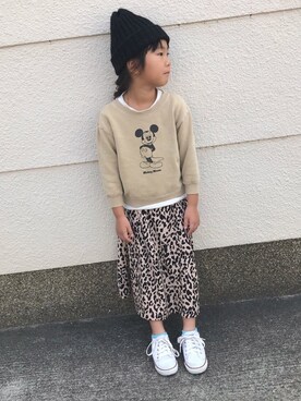 「AZUL by moussy（アズールバイマウジー）のアイテム（スウェット）」を使った、あみさん（キッズ・110cm）の秋コーディネート