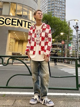 「ISAMU KATAYAMA BACKLASH（イサムカタヤマバックラッシュ）のアイテム（デニムパンツ）」を使った、そーふぃさん（メンズ・170cm）の春コーディネート