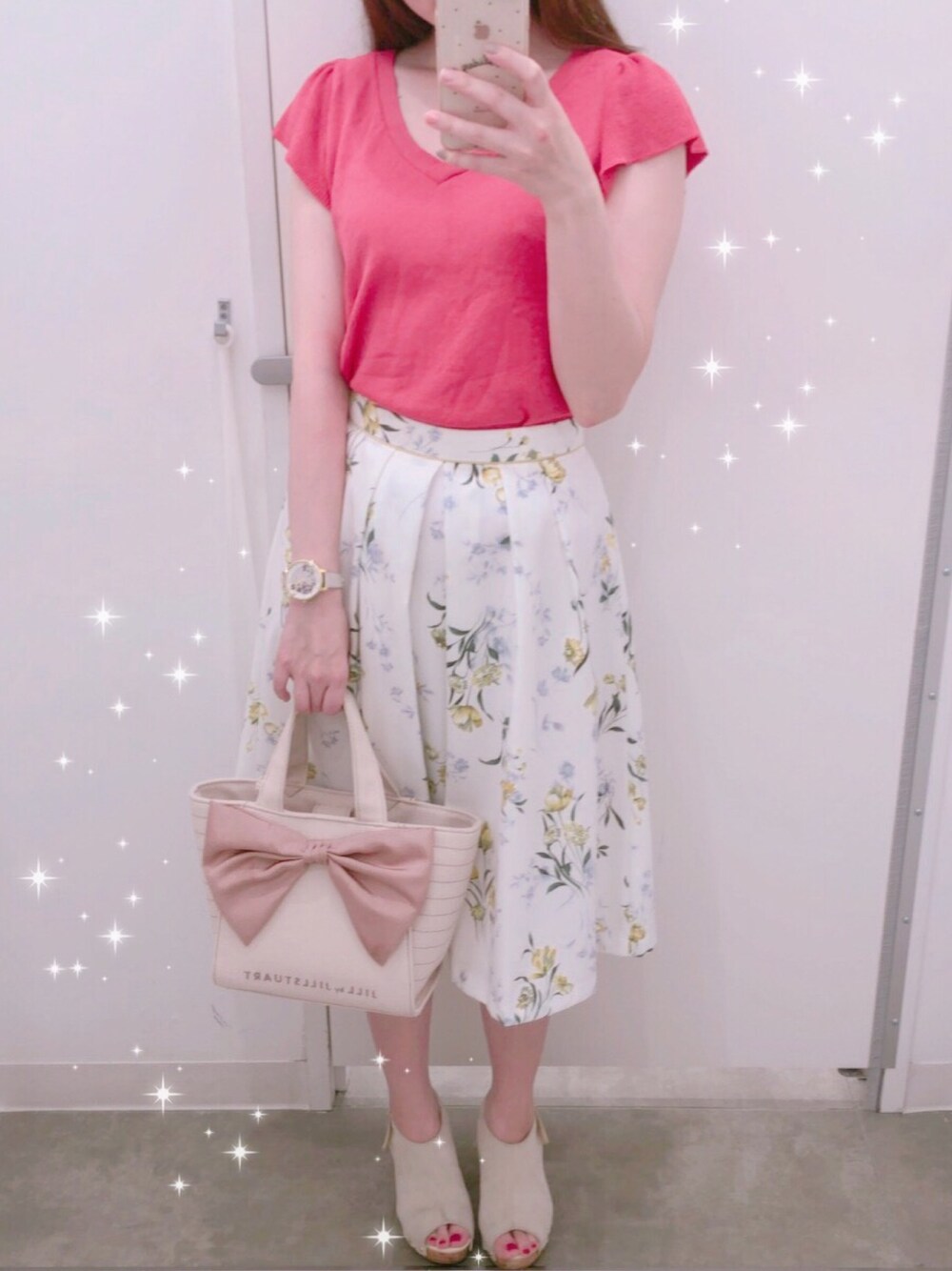 Apuweiser-riche（アプワイザーリッシェ）の「ミドルシャドーフラワー