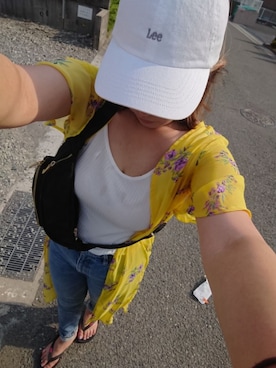 「VANS（バンズ）のアイテム（ビーチサンダル）」を使った、りこさん（レディース・160cm）の夏コーディネート
