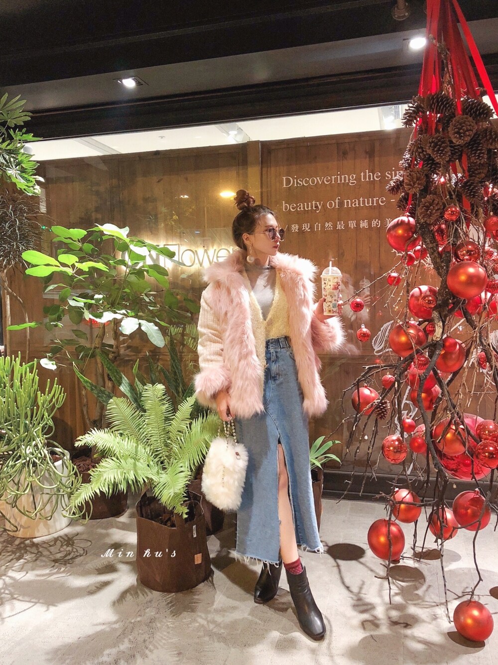 「ootd、WEAR、TAIPEI、WOMEN、fashion、2021年、外套、冬天、girl、Taiwan」｜「迷胡小姐のアイテム（その他アウター、ピンク系）」を使った、MIN HU’sさん（レディース・162cm）の冬コーディネートの1枚目の写真