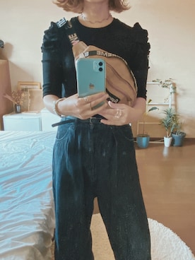 「stradivarius（ストラディバリウス）のアイテム（シャツ/ブラウス、ブラック系）」を使った、sheeeeさん（レディース・158cm）の秋コーディネート