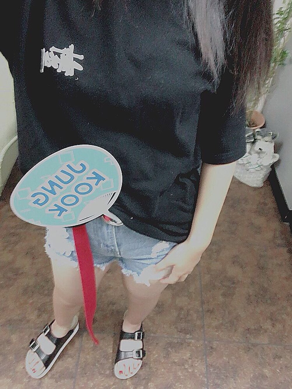 「데일리룩、한국、シンプル、韓国ファッション、stussy、夏、防弾少年団、방탄소년단、정국이 오빠、デニム」｜「STUSSYのBasic Stussy（Tシャツ/カットソー、ブラック系）」を使った、39さん（レディース・152cm）の夏コーディネートの1枚目の写真