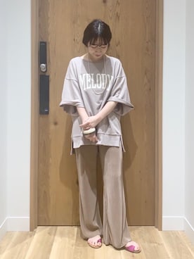 「USAコットン」｜「アイテム（アクセサリー）」を使った、和泉さん（レディース・157cm）の夏コーディネート