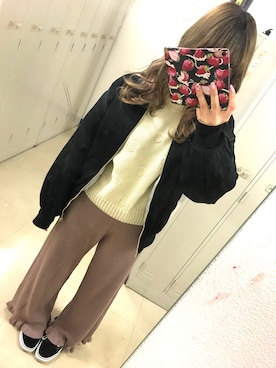 「one after another NICE CLAUP（ワンアフターアナザーナイスクラップ）のアイテム（MA-1）」を使った、み。さん（レディース・154cm）の春コーディネート