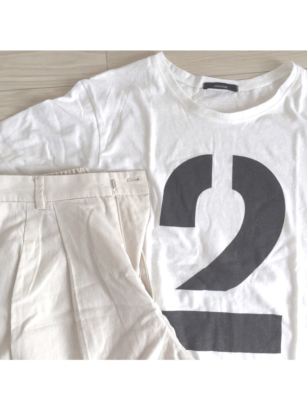 「カジュアルコーデ、シンプルコーデ、ワイドパンツ、GU、dholic、ラフ」｜「DHOLICのアイテム（Tシャツ/カットソー、ホワイト系）」を使った、ayameさん（レディース・152cm）の春コーディネートの1枚目の写真