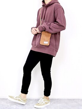 「LIDNM（リドム）のアイテム（パンツ）」を使った、gakuさん（メンズ・173cm）の秋コーディネート