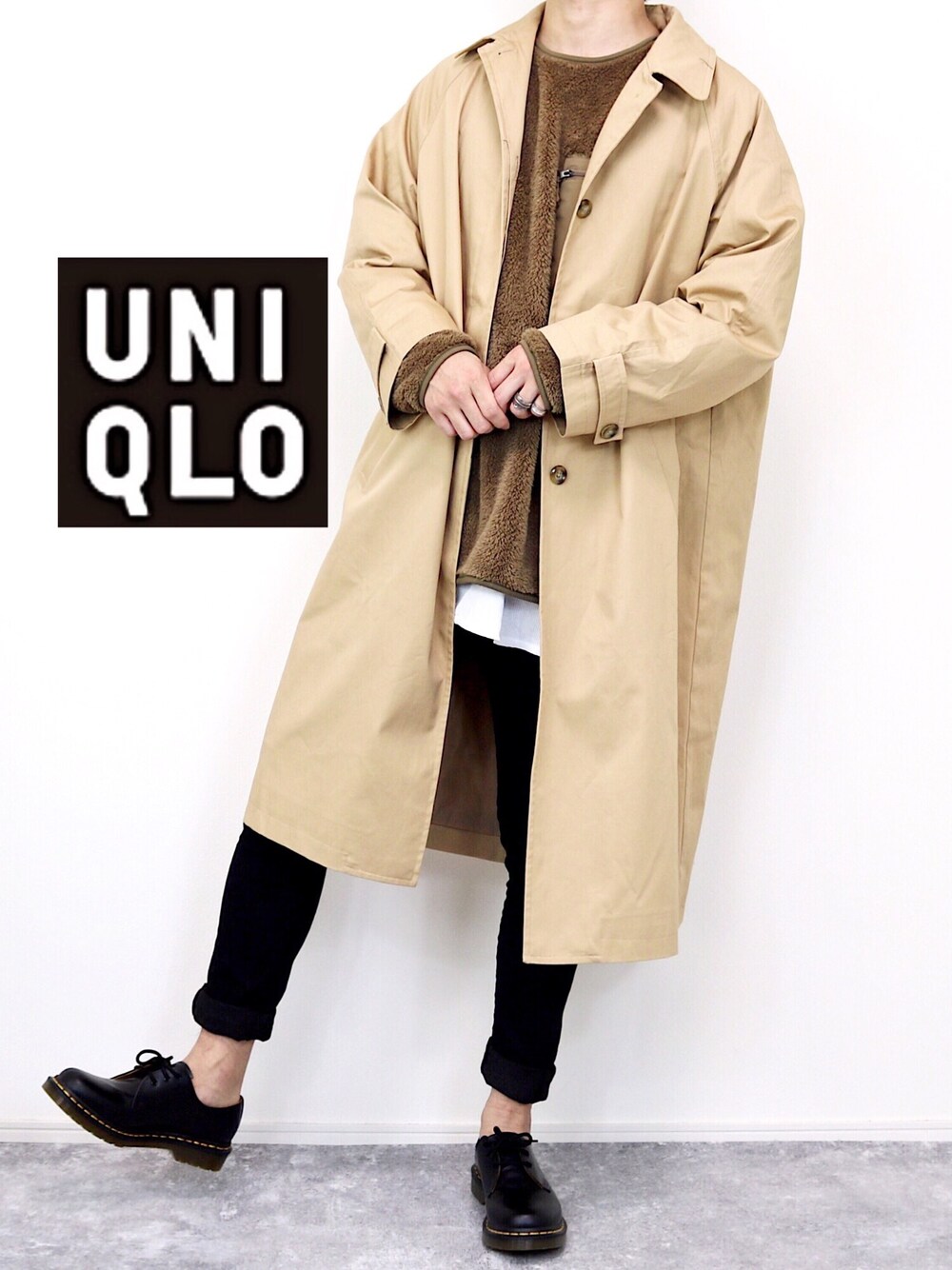 「トレンチコート、フリース、プルオーバー、黒スキニー、秋コーデ、もこもこ、UNIQLO、GU、プチプラ、古着MIX」｜「UNIQLOのアイテム（ニット/セーター、ベージュ系）」を使った、gakuさん（メンズ・173cm）の秋コーディネートの1枚目の写真