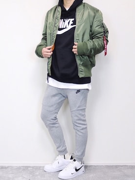 「ロゴパーカー」｜「アイテム（その他）」を使った、gakuさん（メンズ・173cm）の冬コーディネート