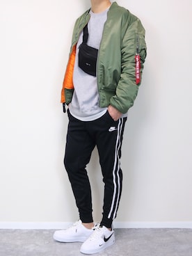 「Champion（チャンピオン）のアイテム（スウェット）」を使った、gakuさん（メンズ・173cm）の春コーディネート