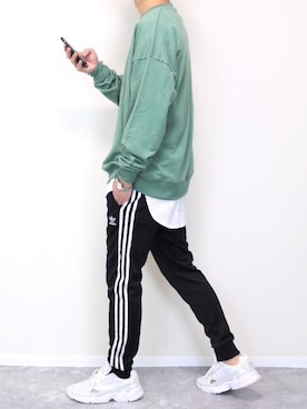 「kutir（クティール）のアイテム（スウェット）」を使った、gakuさん（メンズ・173cm）の春コーディネート