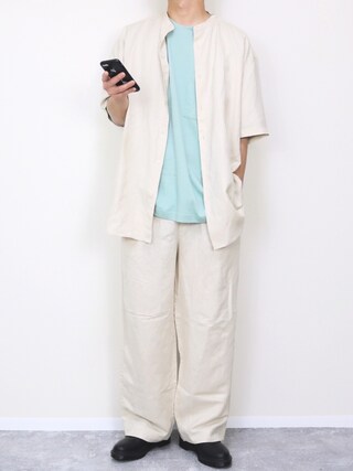 gaku使用「SENSE OF PLACE by URBAN RESEARCH（リネンレーヨン バンドカラーシャツ B）」的時尚穿搭
