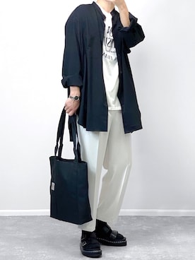 「Dr. Martens（ドクターマーチン）のアイテム（サンダル）」を使った、gakuさん（メンズ・173cm）の秋コーディネート