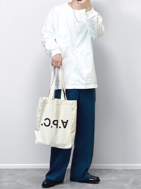 「クルーネック」｜「アイテム（その他）」を使った、gakuさん（メンズ・173cm）の春コーディネート