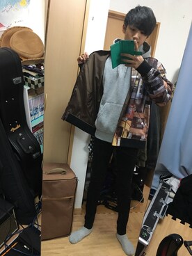 「Design Tshirts Store graniph（デザイン　ティーシャツ　ストア　グラニフ）のアイテム（ジャケット/アウター）」を使った、ずみさん。さん（メンズ・173cm）の秋コーディネート